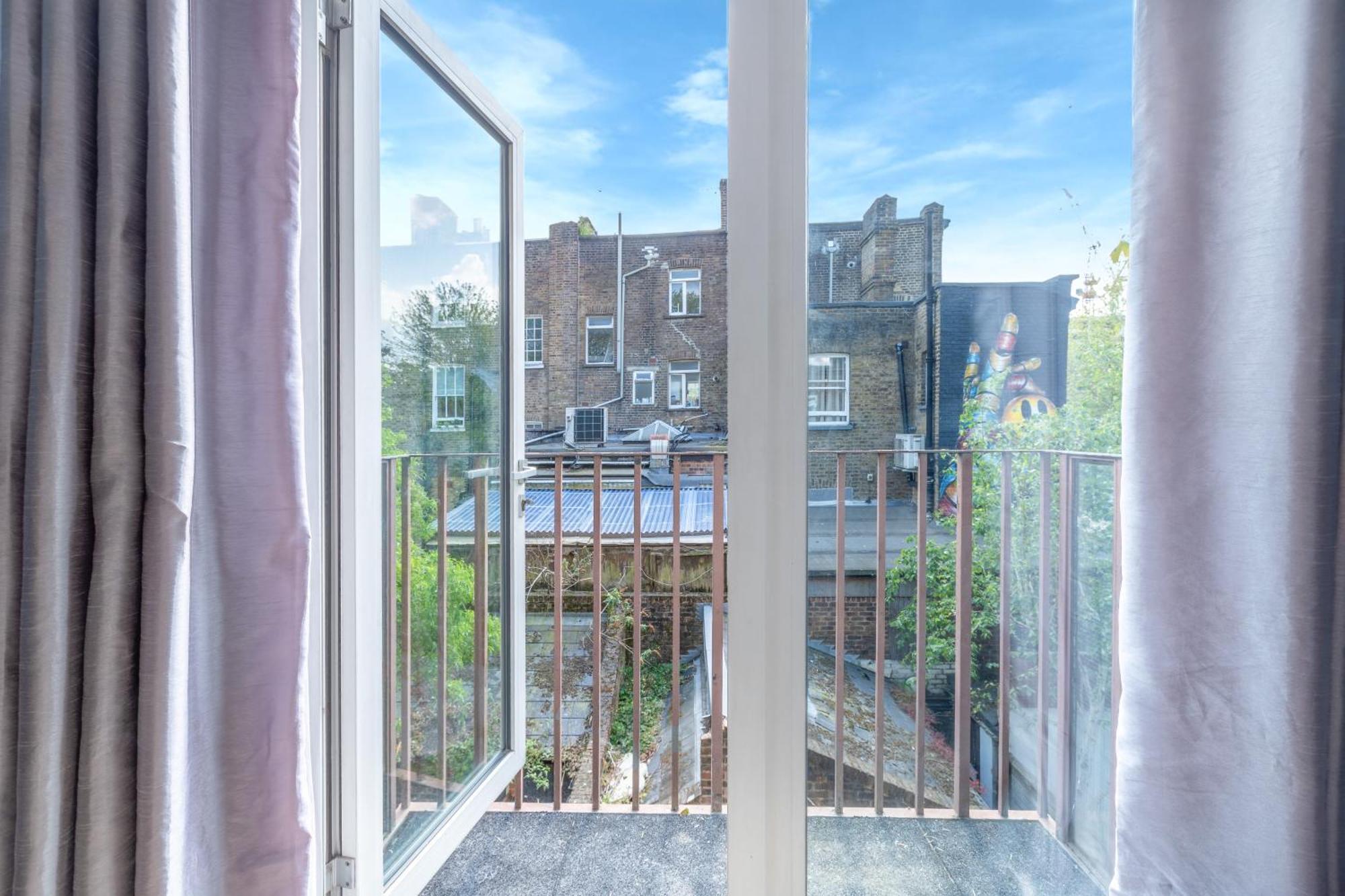 Magnificent 3Br Apt With Balcony Londres Extérieur photo