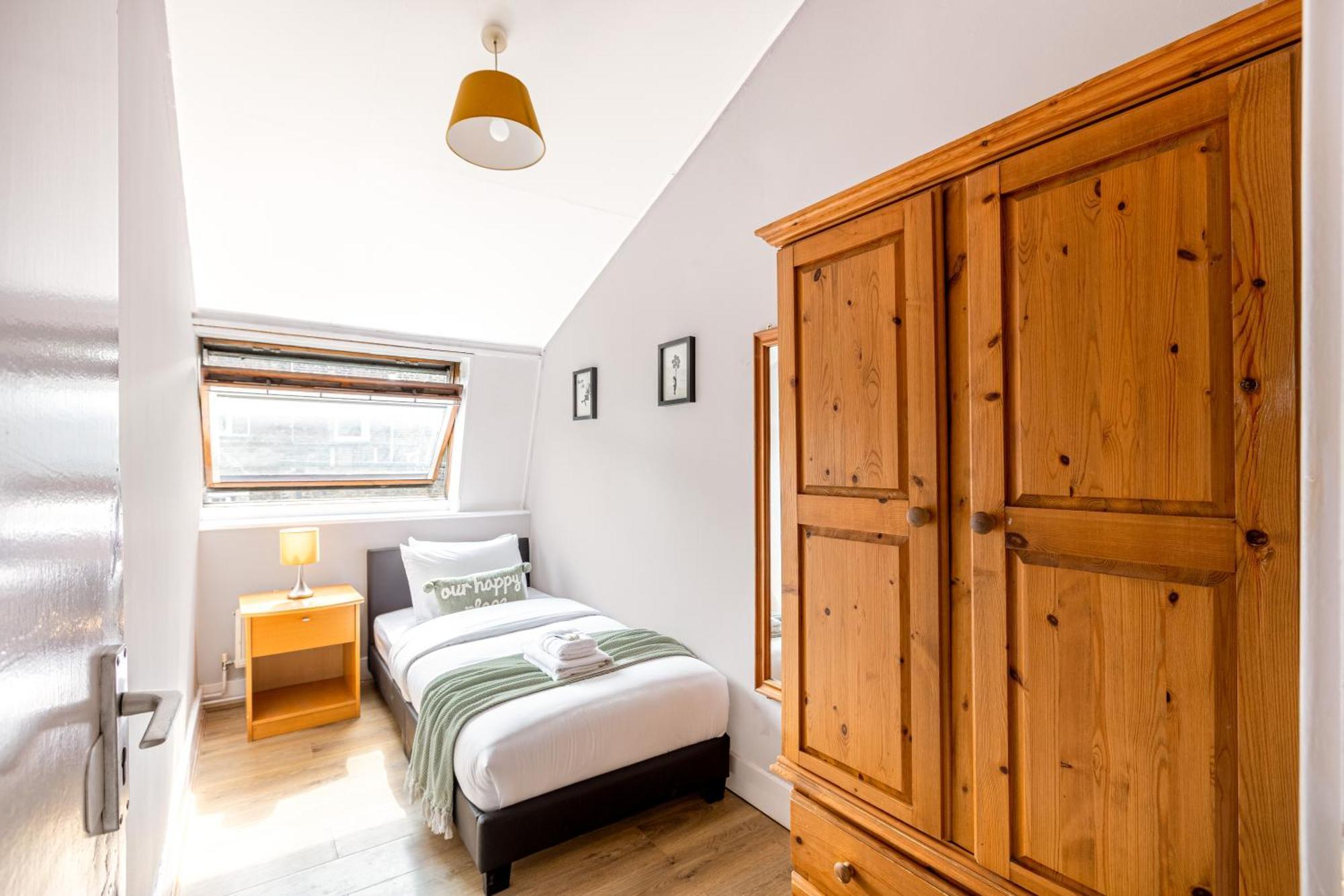 Magnificent 3Br Apt With Balcony Londres Extérieur photo