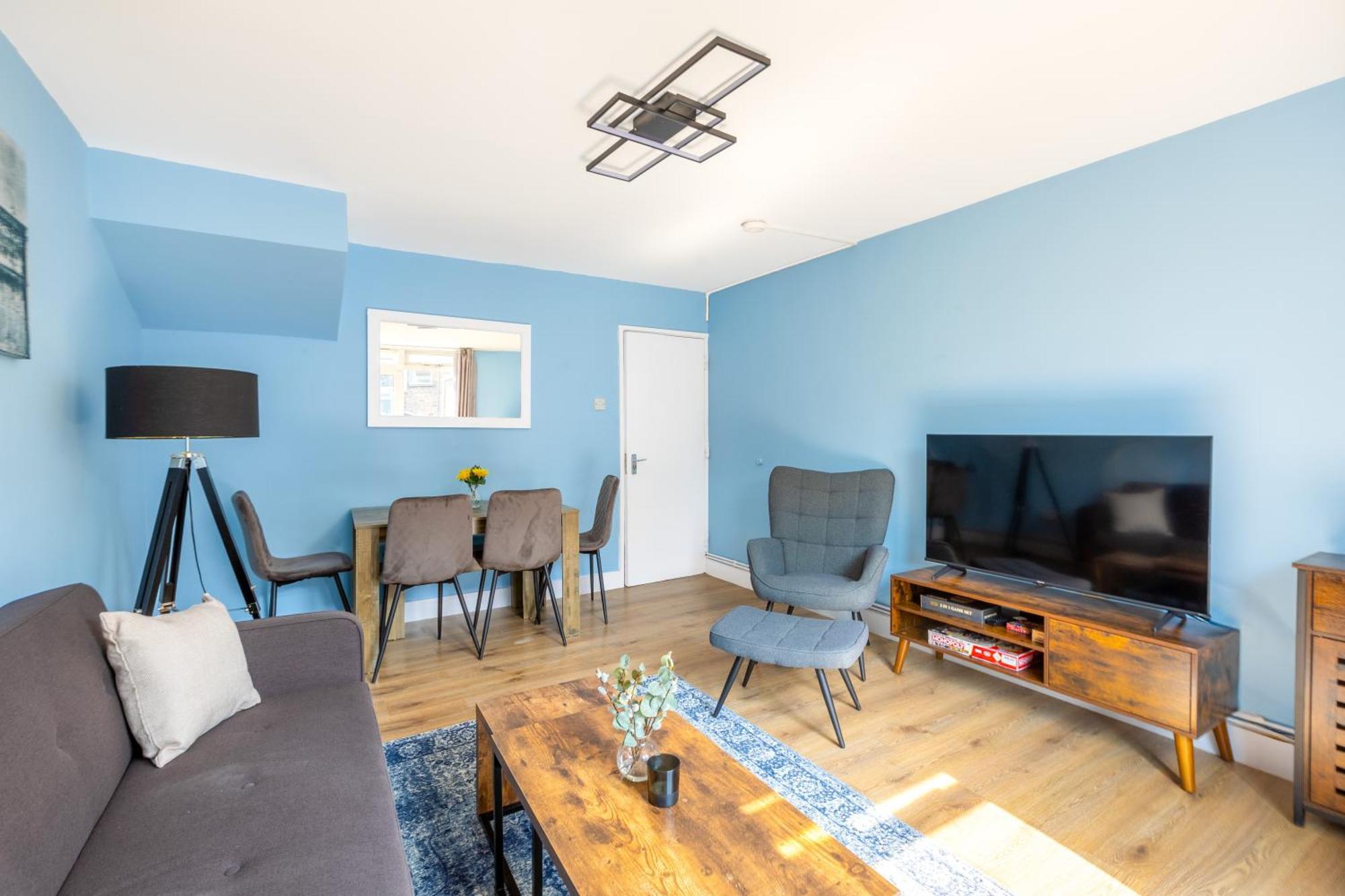 Magnificent 3Br Apt With Balcony Londres Extérieur photo